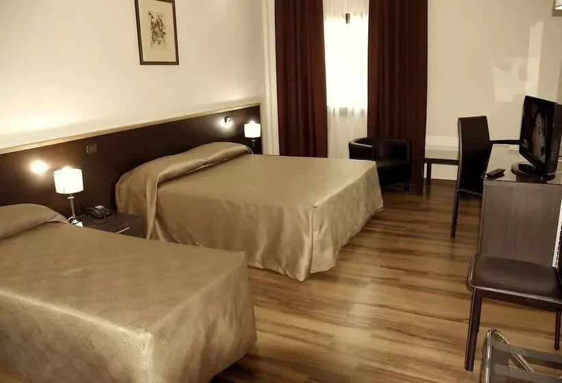 Szálloda Forum Palace