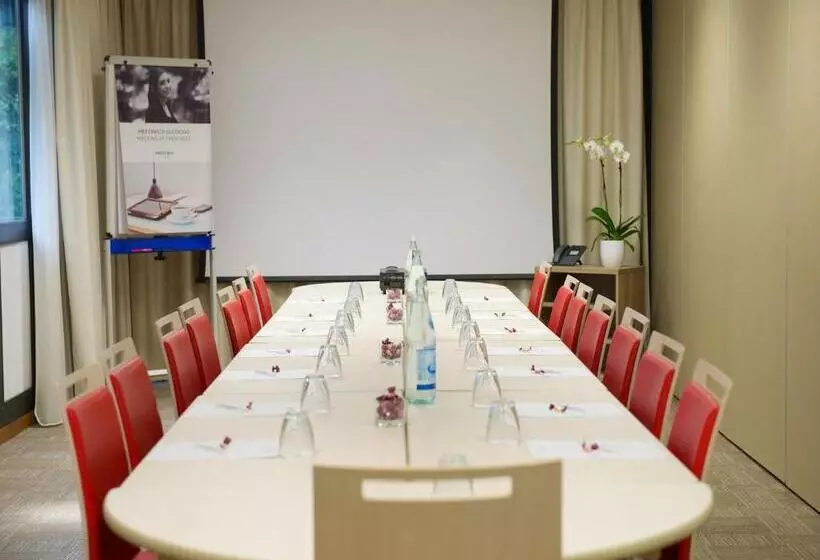هتل Mercure Bologna Centro