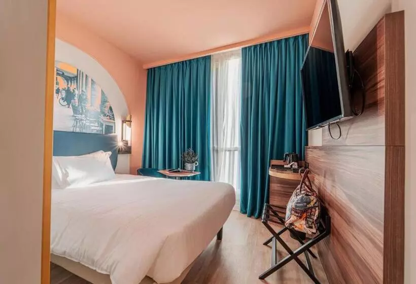 هتل Mercure Bologna Centro