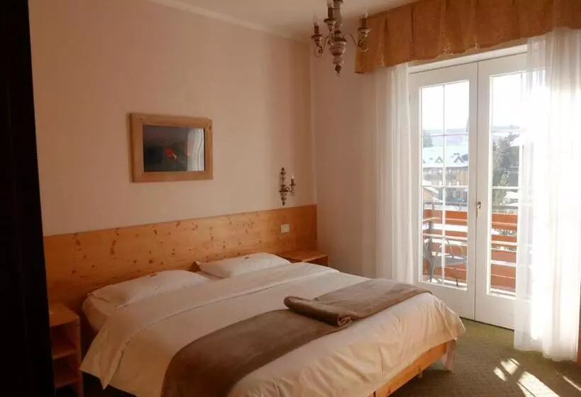 בית מלון כפרי Paradiso