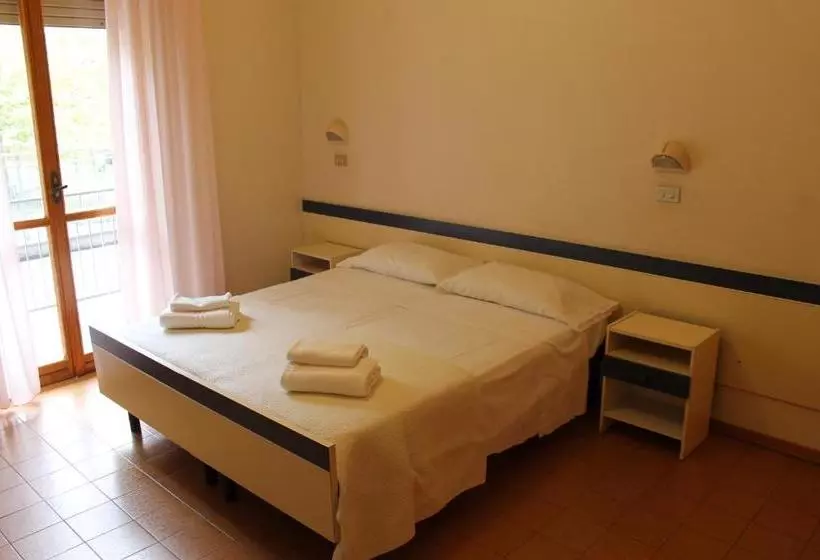 בית מלון כפרי Residence Ponente