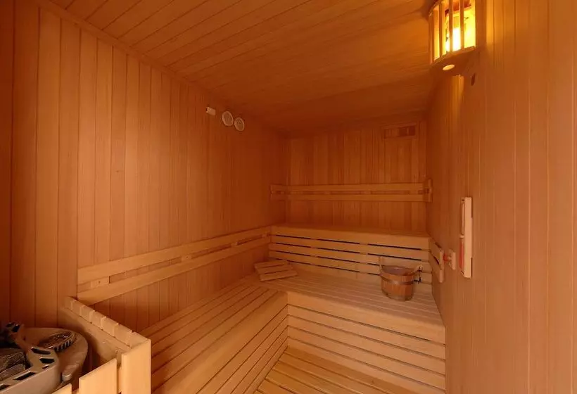 ホテル Ristorante Toscana