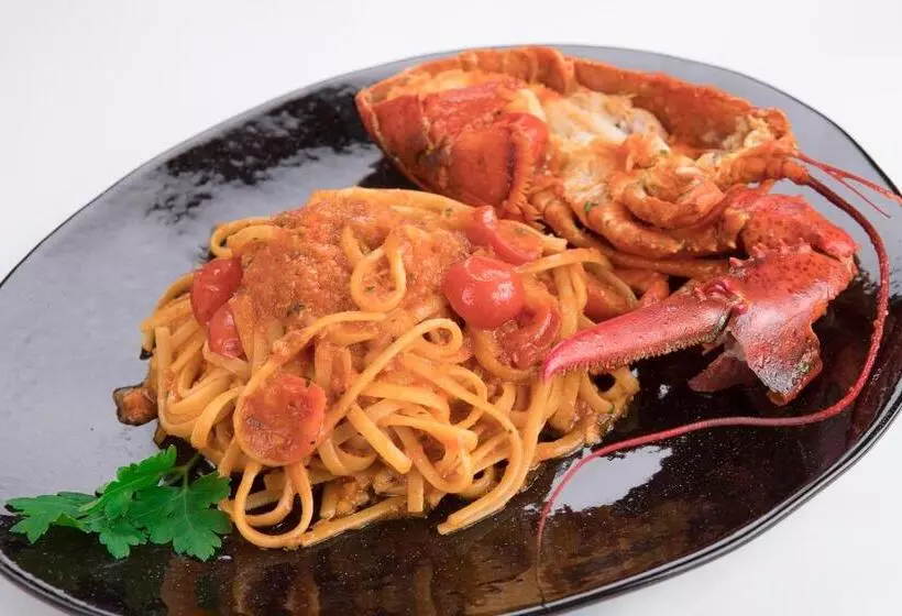 ホテル Ristorante Toscana