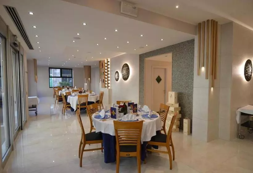 ホテル Ristorante Toscana