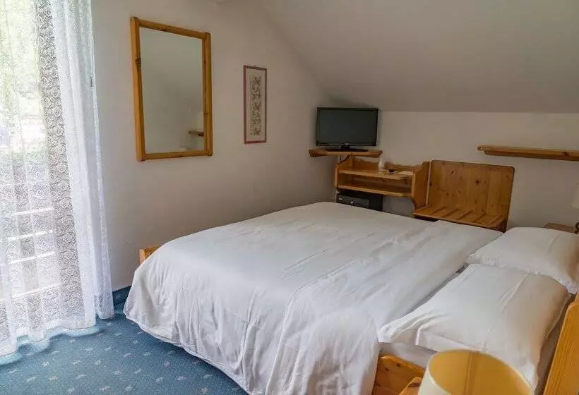 Sporthotel Europa Sul Lago