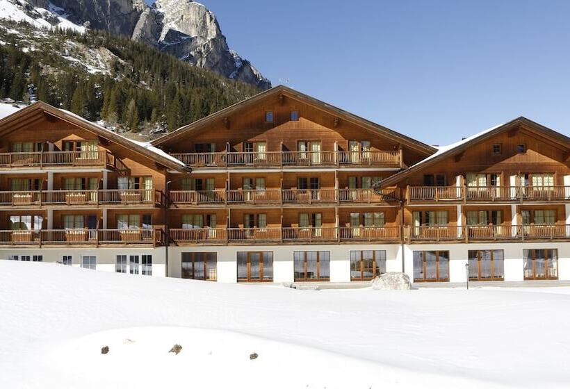 هتل Th Corvara Greif