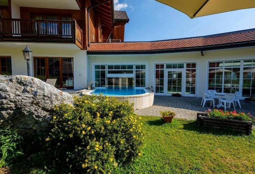 هتل Th Corvara Greif