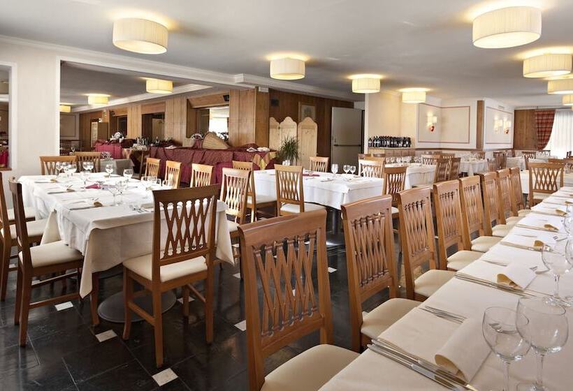 هتل Th Corvara Greif