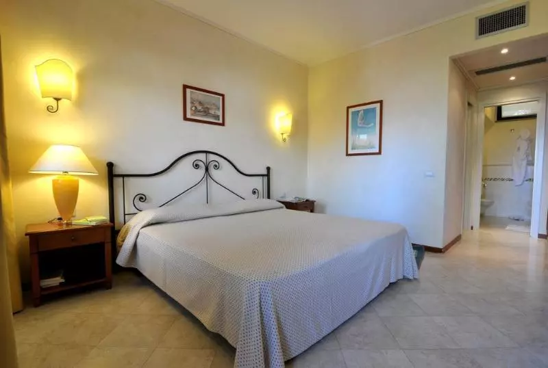 בית מלון כפרי Airone Isola D Elba