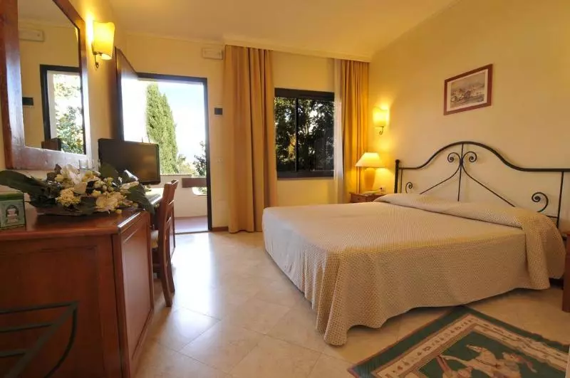 בית מלון כפרי Airone Isola D Elba