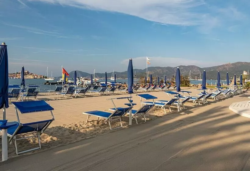 בית מלון כפרי Airone Isola D Elba