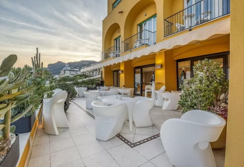 ホテル Albatros Varigotti