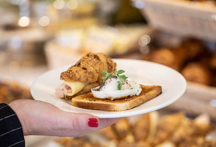 בית מלון כפרי Albatros Varigotti