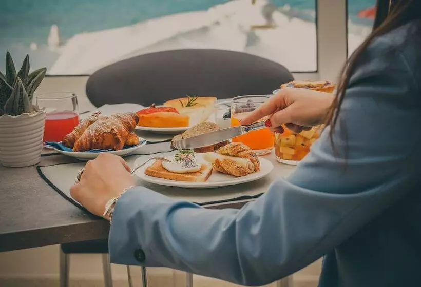 ホテル Albatros Varigotti