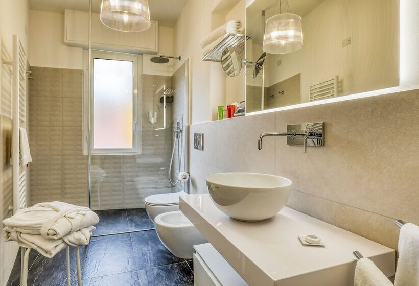 בית מלון כפרי Albatros Varigotti