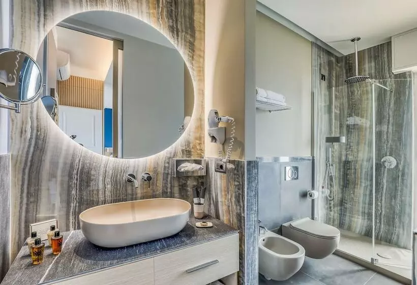 ホテル Albatros Varigotti