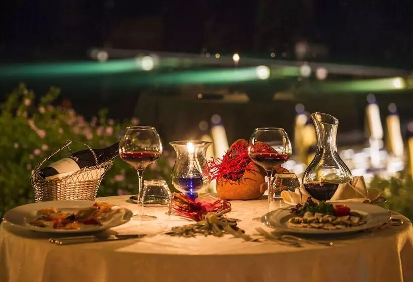 Отель Del Golfo