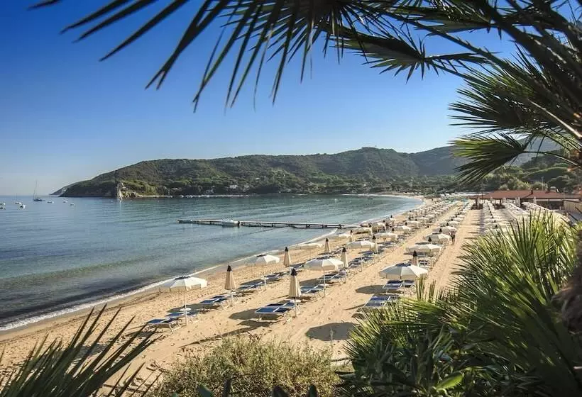 Отель Del Golfo