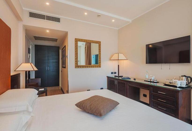 בית מלון כפרי Excelsior