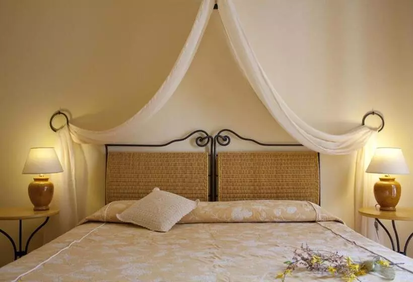 ホテル Gallo Nero