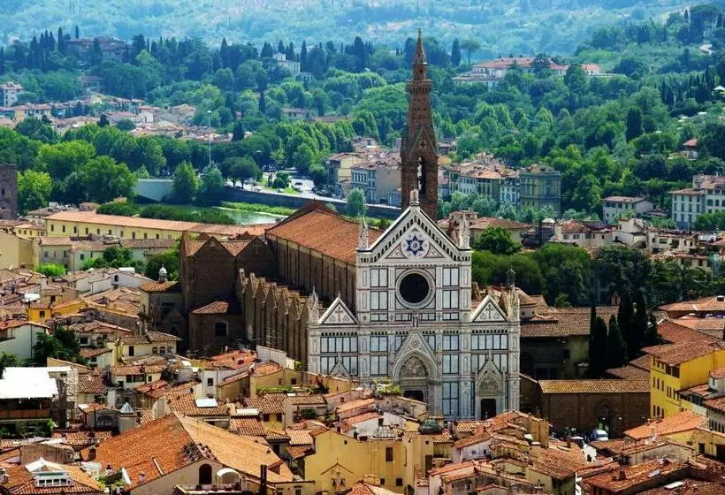 Hotelli Il Poeta Dante