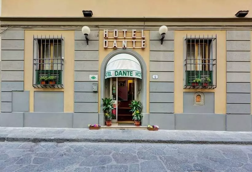 Hotelli Il Poeta Dante