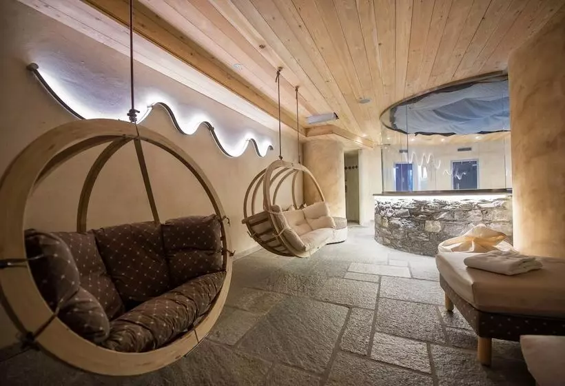 فندق Jolanda Sport