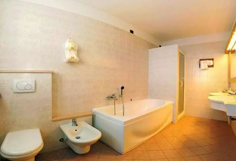 فندق Jolanda Sport