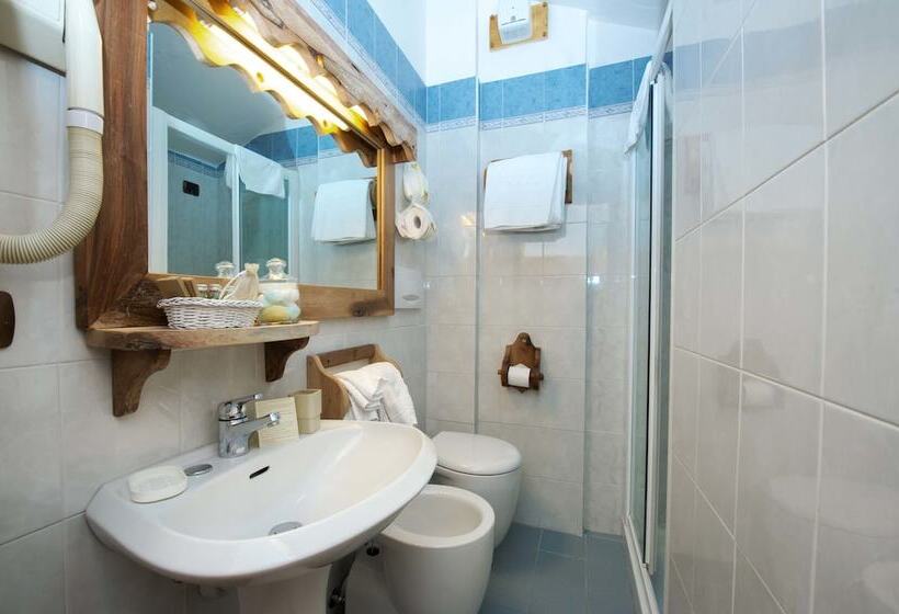 酒店 Jolanda Sport