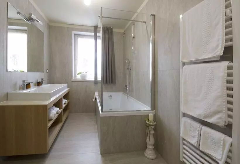 בית מלון כפרי Lorenzetti