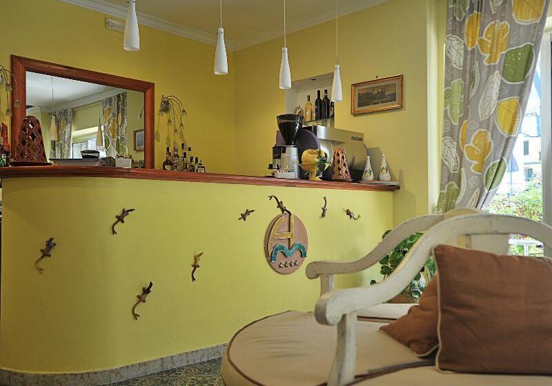 בית מלון כפרי Miramare