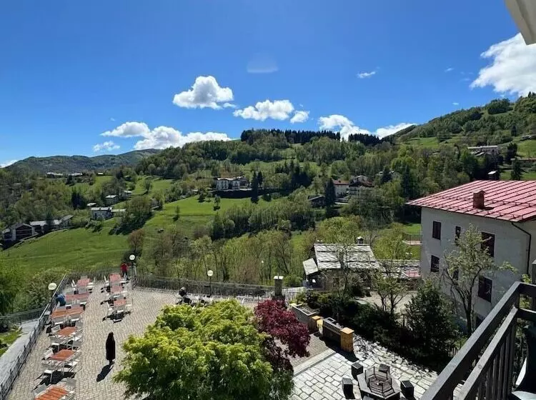 Отель Miramonti Family & Spa