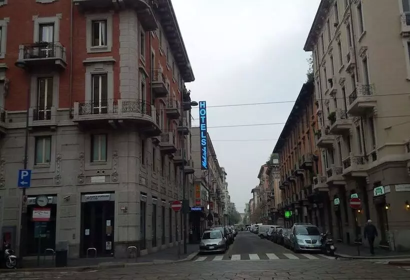 ホテル Mokinba S Cristallo