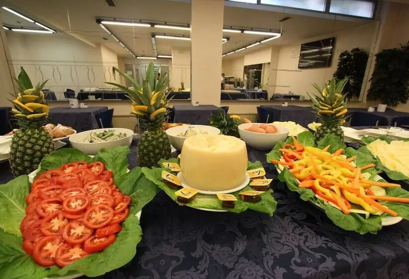 ホテル Mokinba S Cristallo