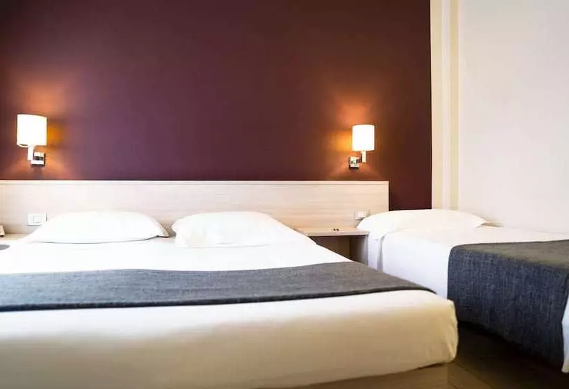 ホテル Mokinba S Cristallo