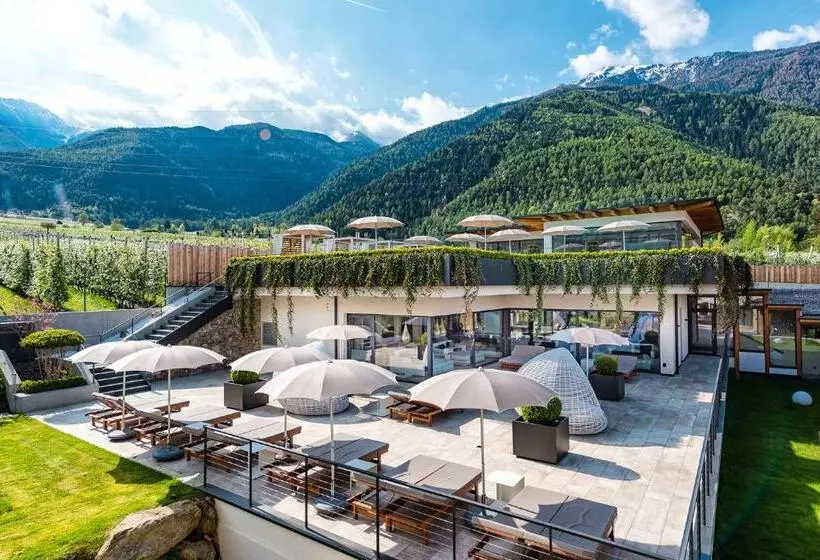 Отель Das Paradies