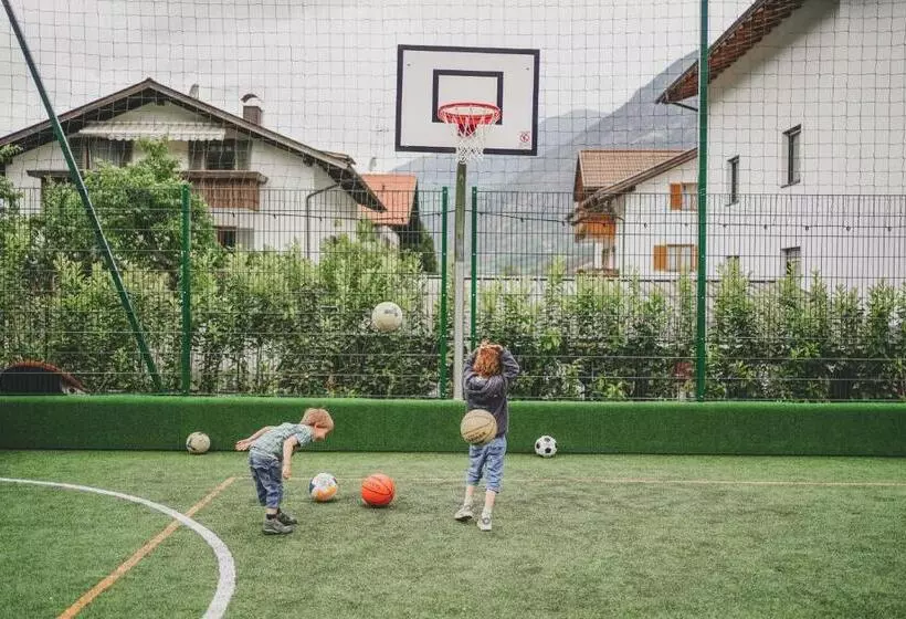 Отель Das Paradies