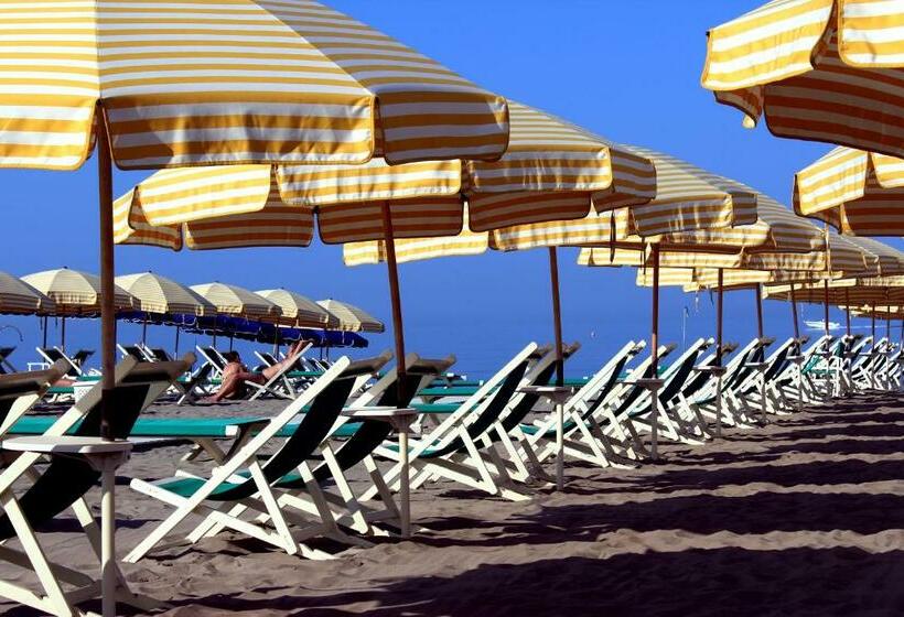 Hotel Rafaelli Villa Angela