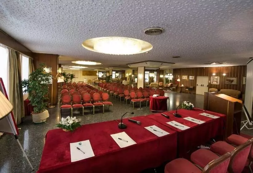 ホテル Royal Palace