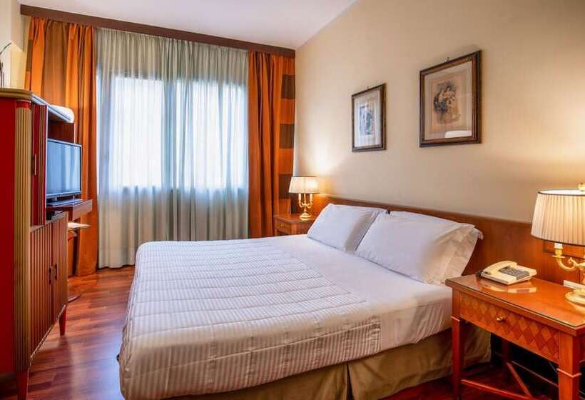 ホテル Royal Palace