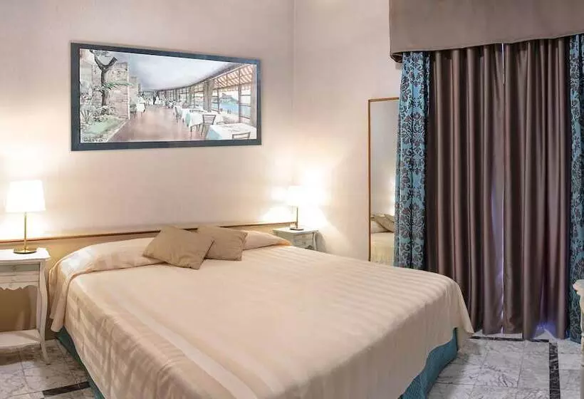 Отель Shelley E Delle Palme, Bw Signature Collection