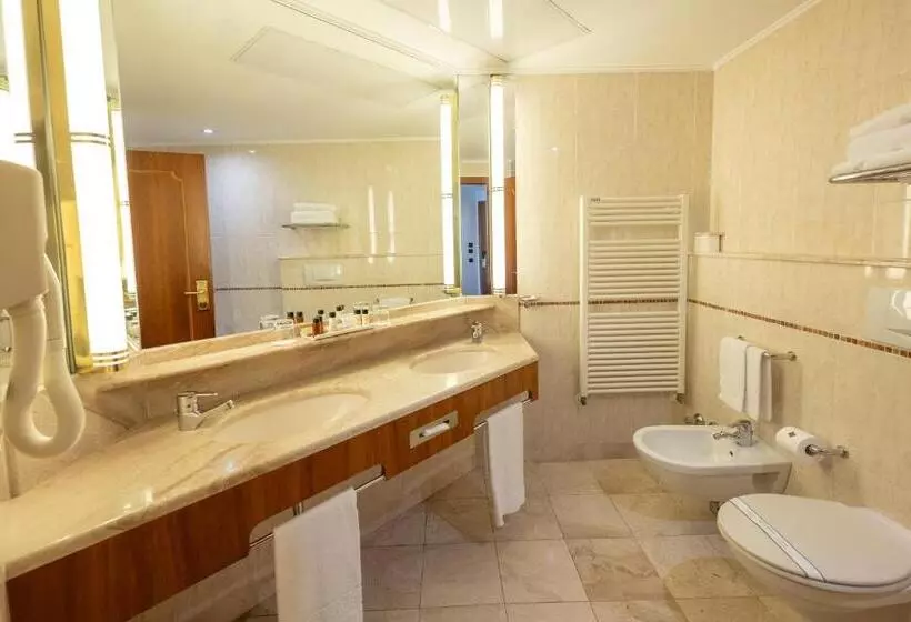 Galzignano Resort Terme & Golf   Hotel Splendid