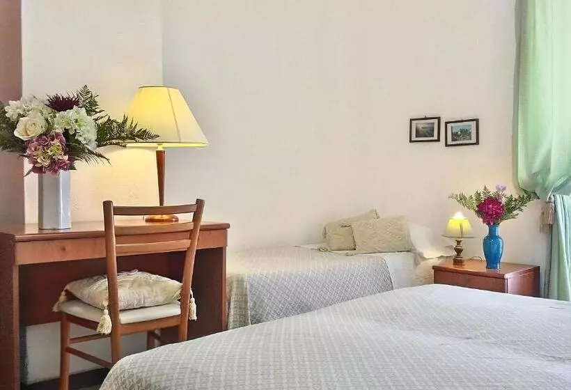 酒店 Villa Augustus