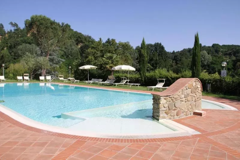 בית מלון כפרי Villa Rigacci