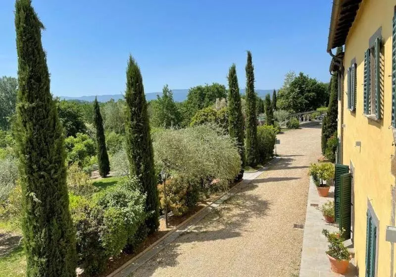 בית מלון כפרי Villa Rigacci