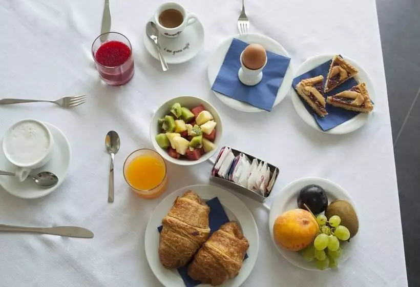 Club Azzurro Hotel & Resort