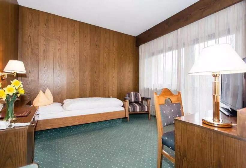 Отель Am Wolfgrubenersee