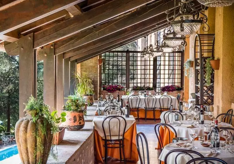 فندق Bluebay Colle Della Trinità Perugia