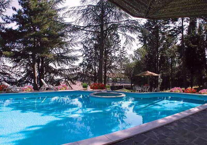 فندق Bluebay Colle Della Trinità Perugia