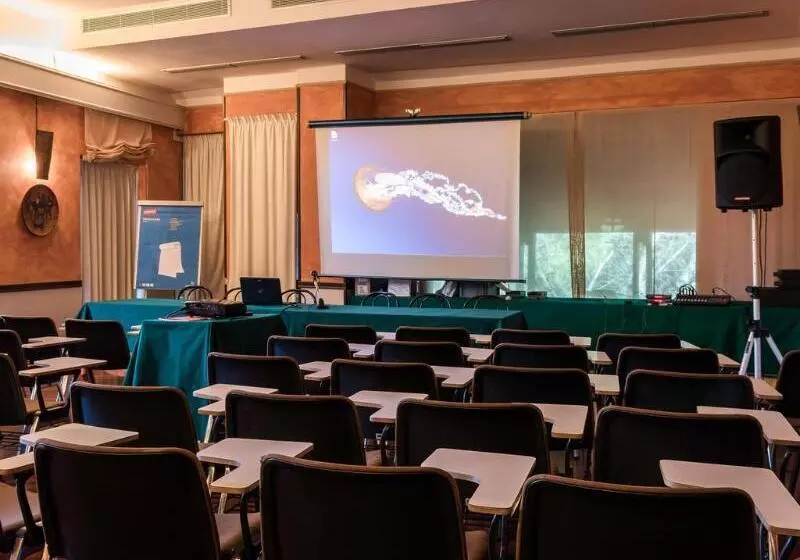 فندق Bluebay Colle Della Trinità Perugia